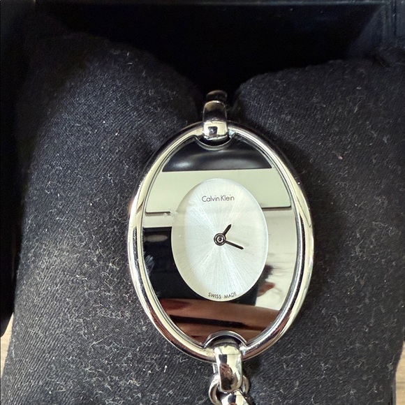 Calvin Klein Watch - Picture 4 of 4